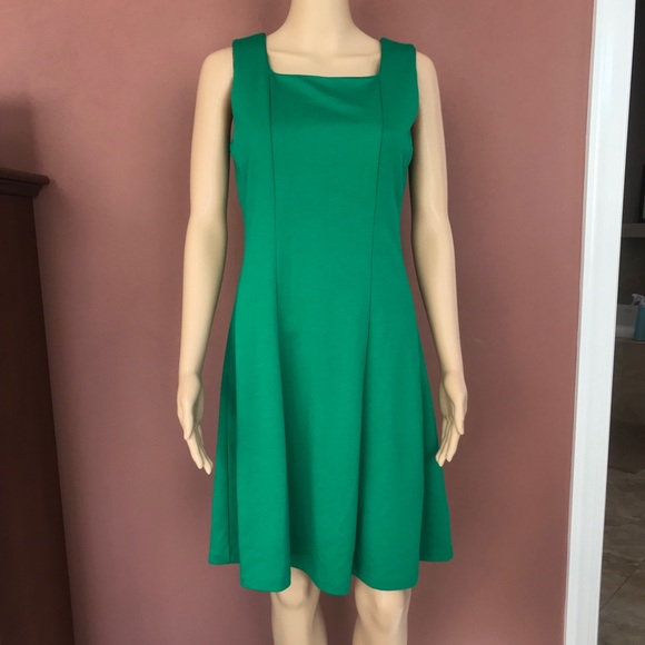 The Limited green dress size 0 gently used - Picture 1 of 7